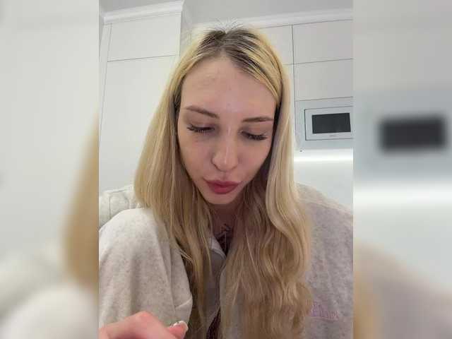 Live трансляция Cristi-Candy - slutnetki.online