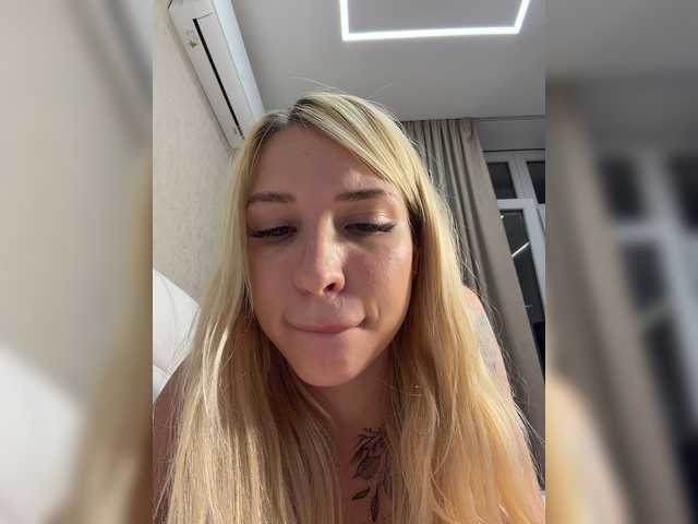 EwaBrown live cam on BongaCams