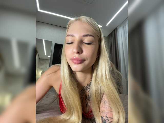 Live трансляция Cristi-Candy - slutnetki.online