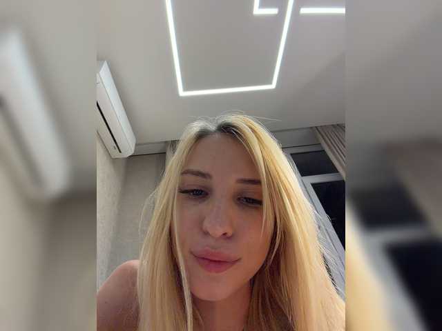 EwaBrown live cam