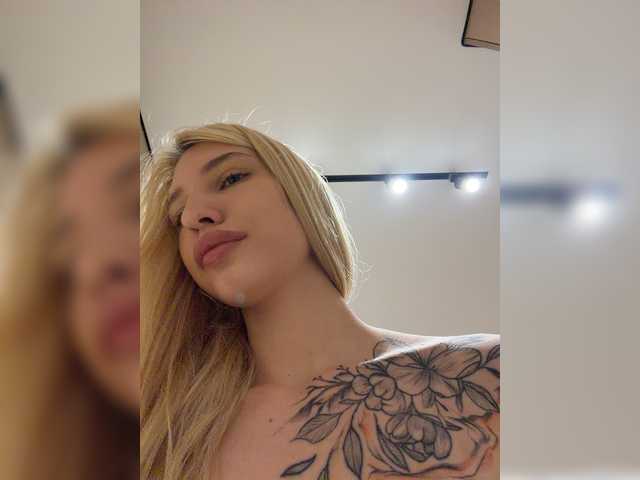 Live трансляция Cristi-Candy - slutnetki.online