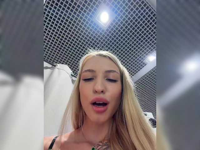 Cristi-Candy