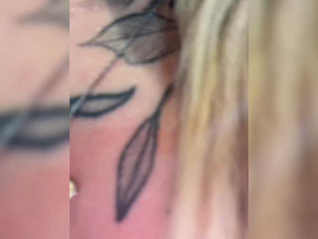 EwaBrown live cam on BongaCams