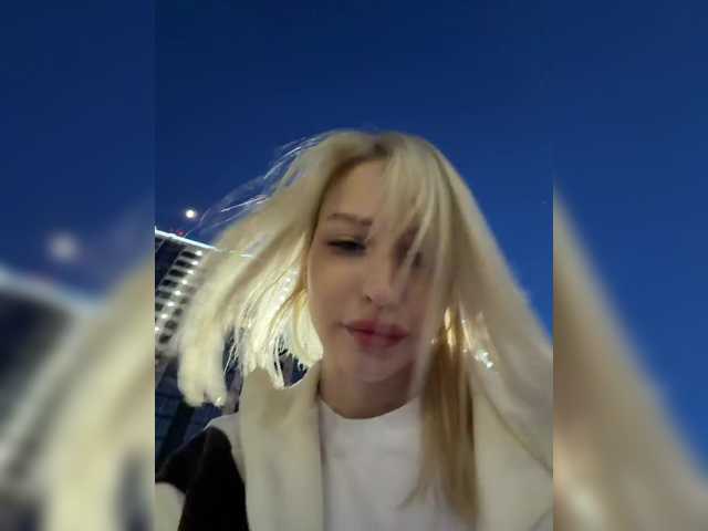 go to chat with Cristi-Candy