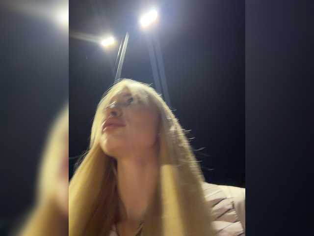 Cristi-Candy live webcam show