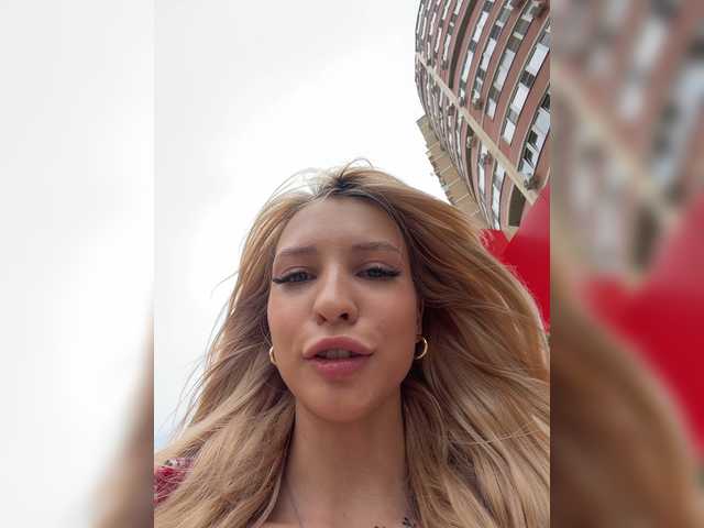 Live трансляция Cristi-Candy - Runet.cam