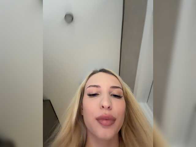 Cristi-Candy