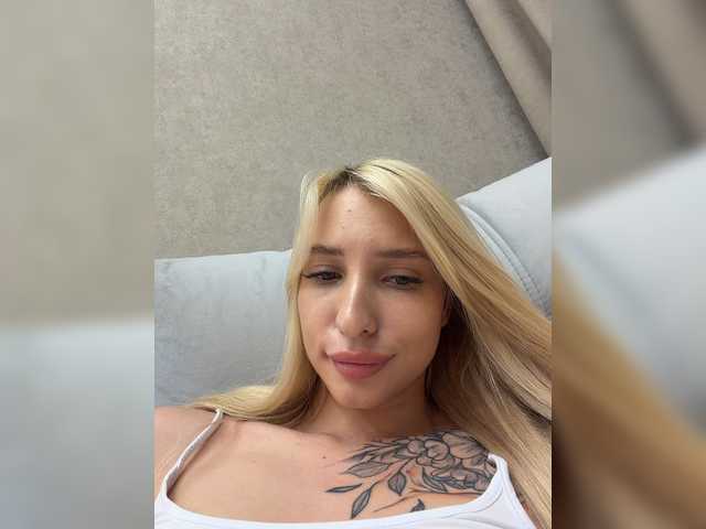 Live трансляция Cristi-Candy - slutnetki.online
