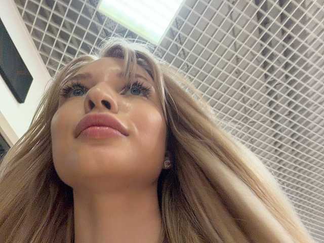 EwaBrown live cam