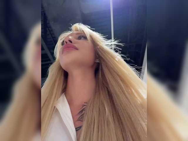 go to chat with Cristi-Candy