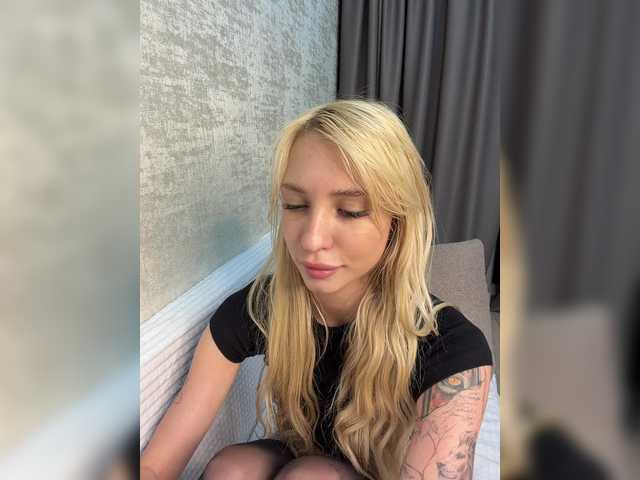 Cristi-Candy live webcam show
