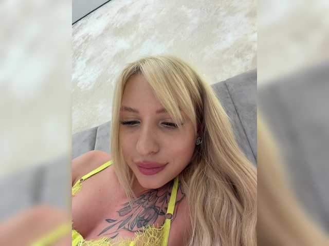 go to chat with Cristi-Candy