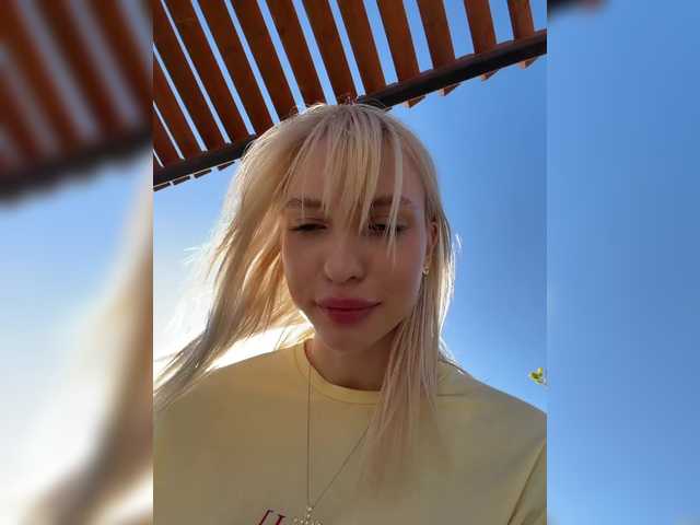 go to chat with Cristi-Candy