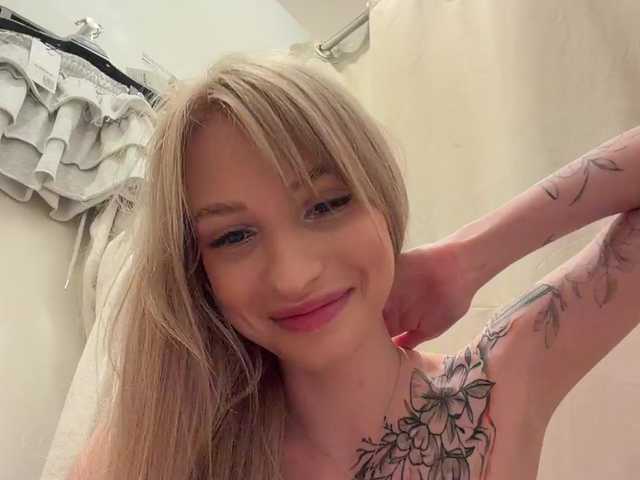 go to chat with Cristi-Candy