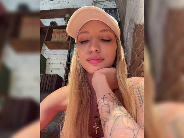EwaBrown live cam on BongaCams