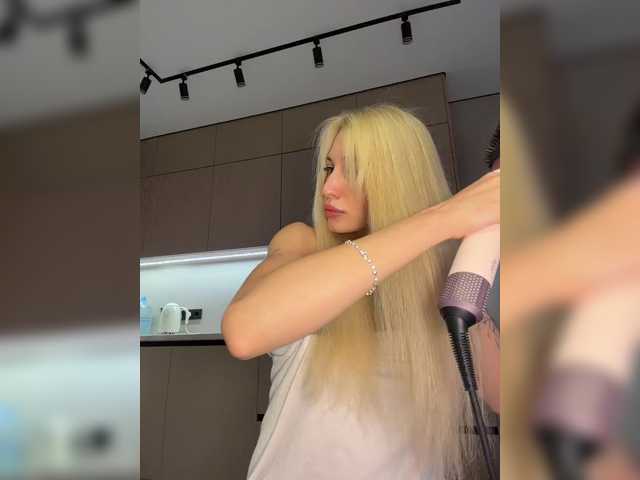 Live трансляция Cristi-Candy - slutnetki.online