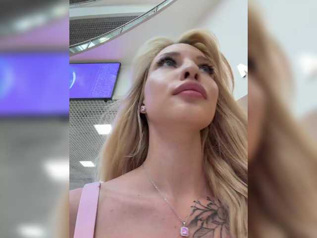 go to chat with Cristi-Candy