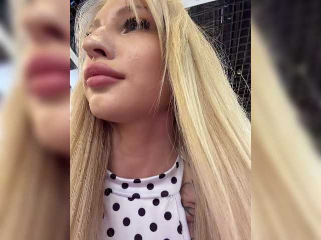 go to chat with Cristi-Candy