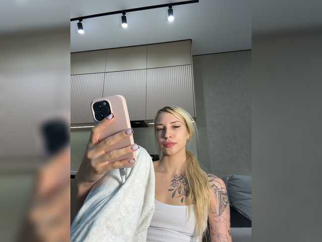 EwaBrown live cam on BongaCams