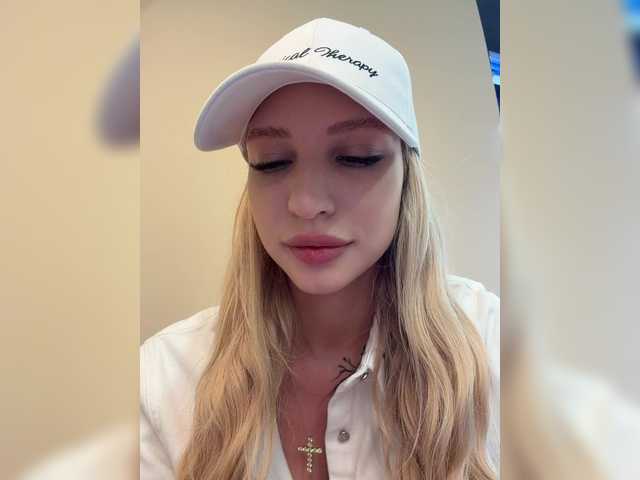 EwaBrown live cam