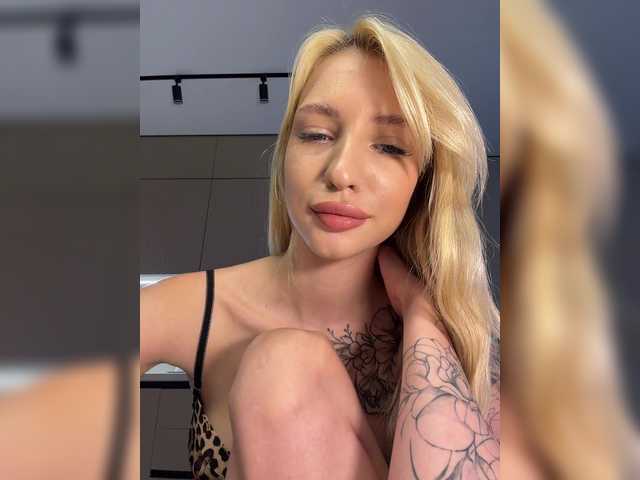 EwaBrown live webcam show