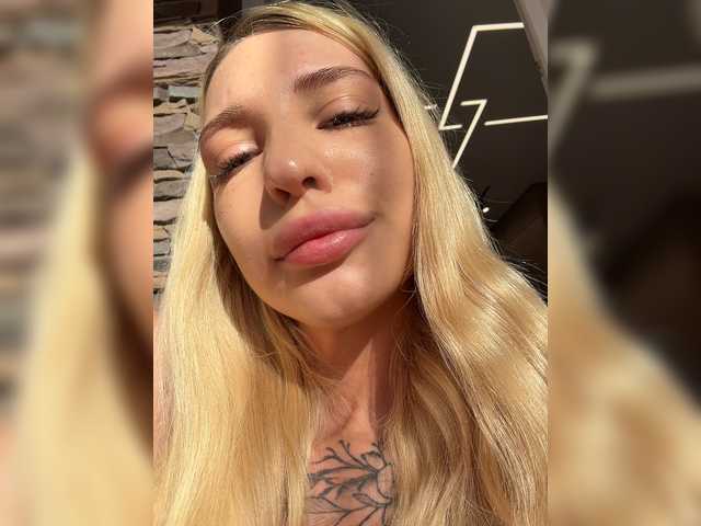 Live трансляция Cristi-Candy - slutnetki.online