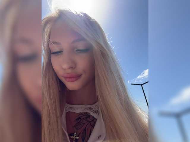 go to chat with Cristi-Candy