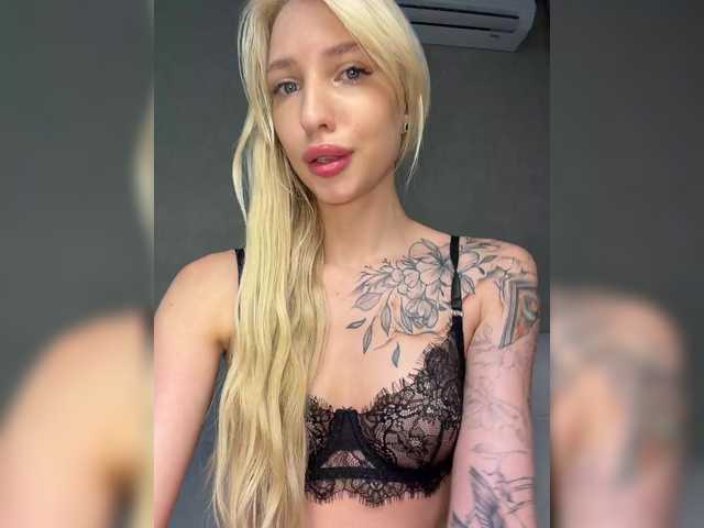 EwaBrown live webcam show