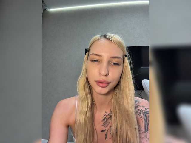 Cristi-Candy live webcam show
