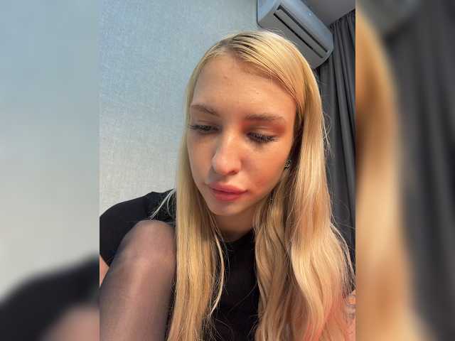 Cristi-Candy live webcam show