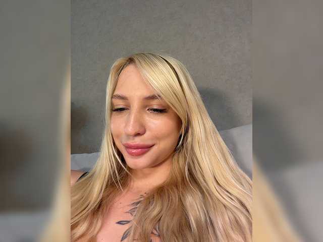 EwaBrown live webcam show