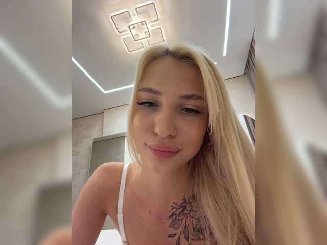 --Alessandra-
