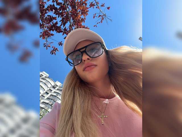 go to chat with Cristi-Candy