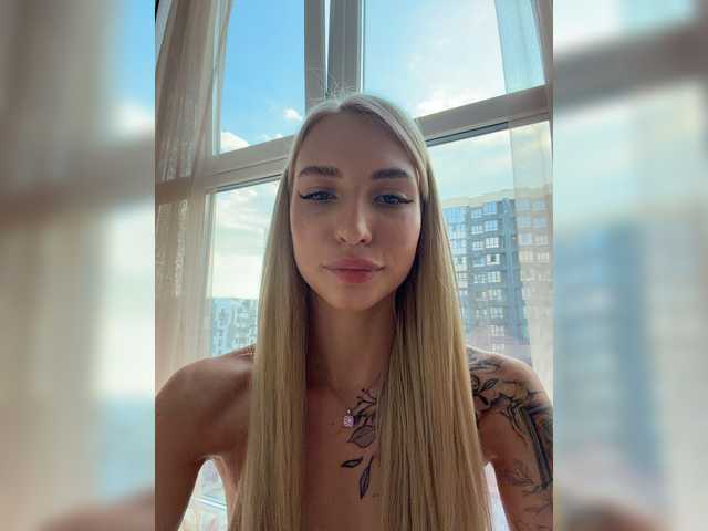go to chat with Cristi-Candy