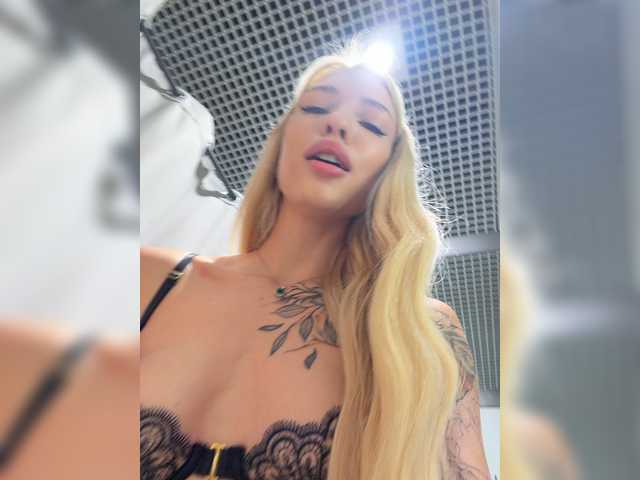 go to chat with Cristi-Candy