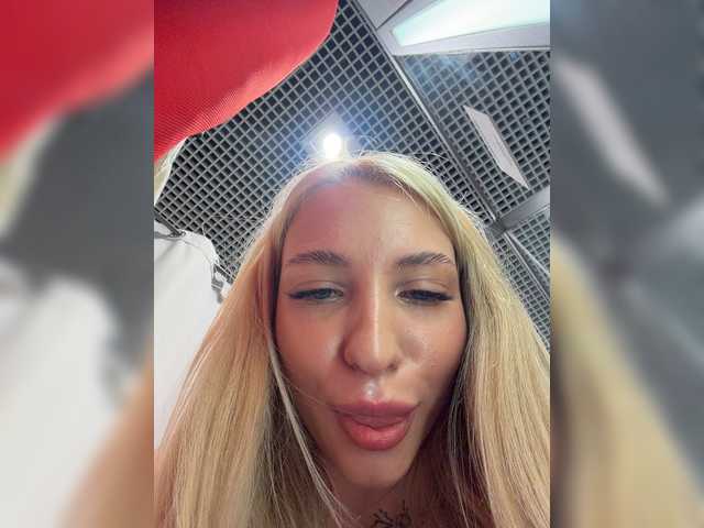go to chat with Cristi-Candy