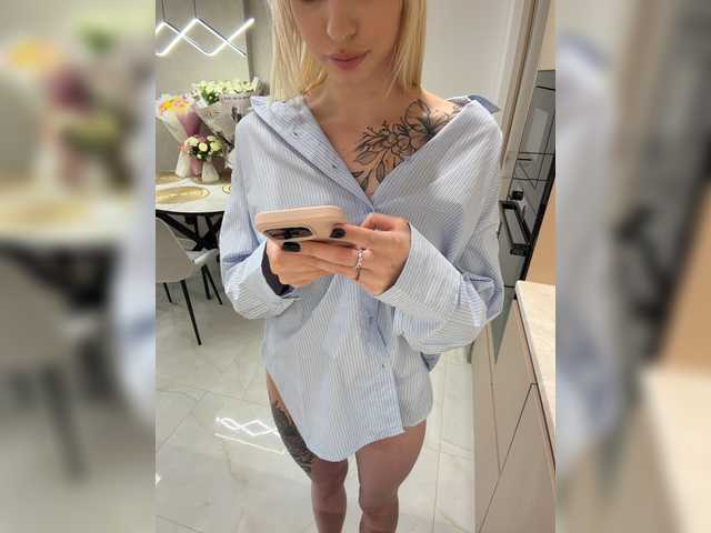 EwaBrown's BongaCams profile