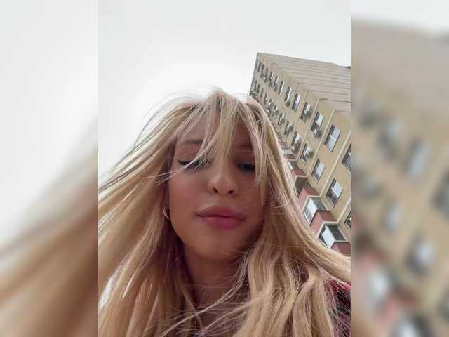 Live трансляция Cristi-Candy - Runet.cam