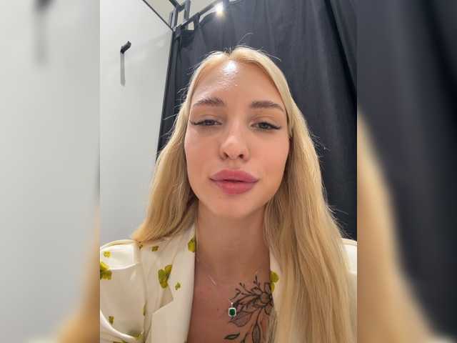 Live трансляция Cristi-Candy - slutnetki.online