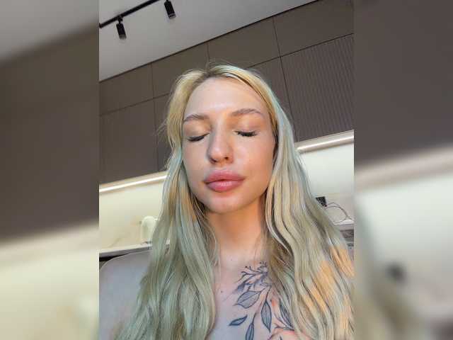EwaBrown live webcam show