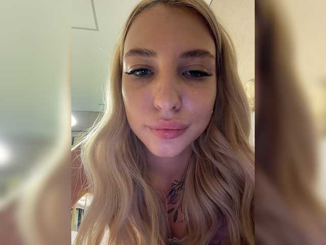 ewabrown live sex show