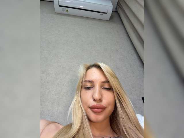 Live трансляция Cristi-Candy - slutnetki.online