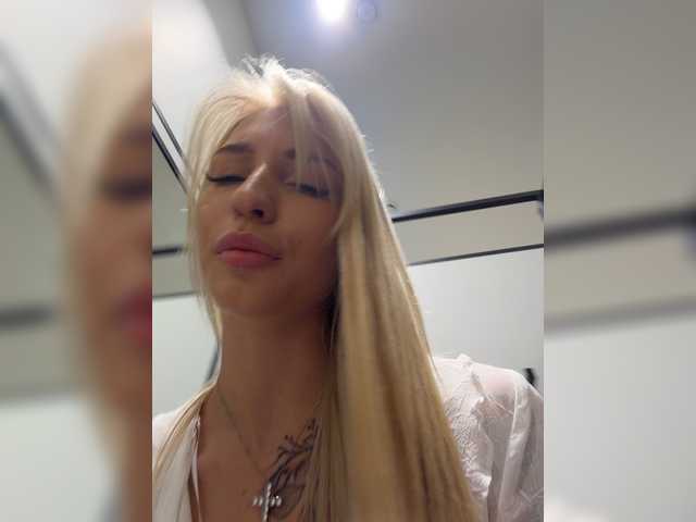 go to chat with Cristi-Candy