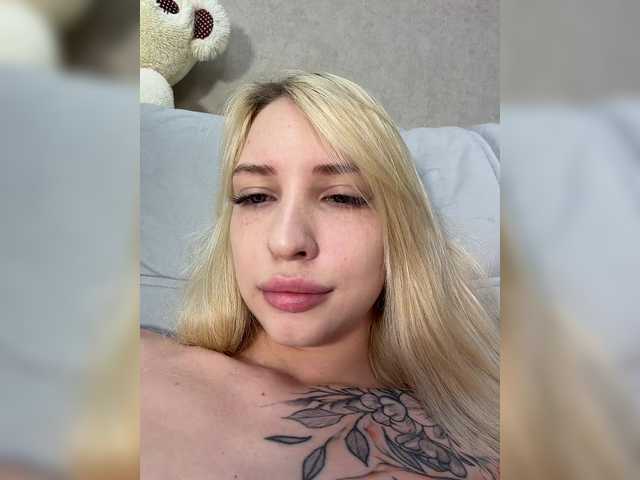 go to chat with Cristi-Candy