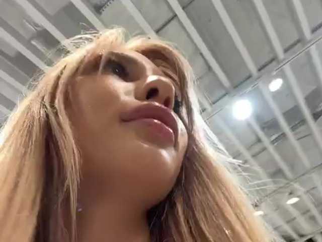 go to chat with Cristi-Candy