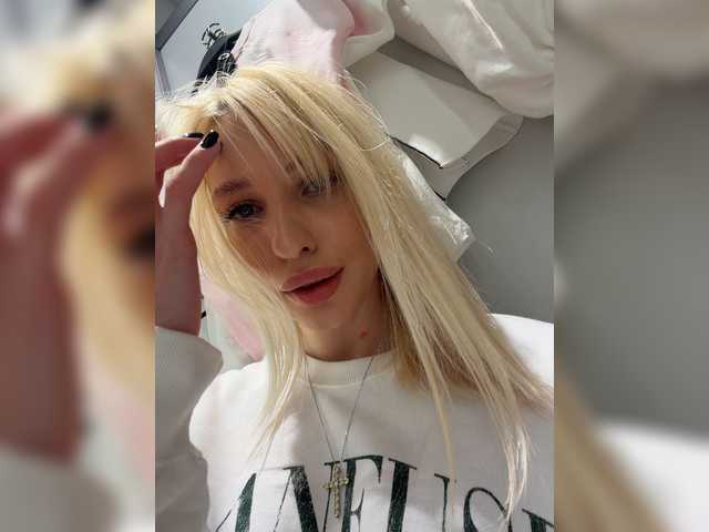 go to chat with Cristi-Candy