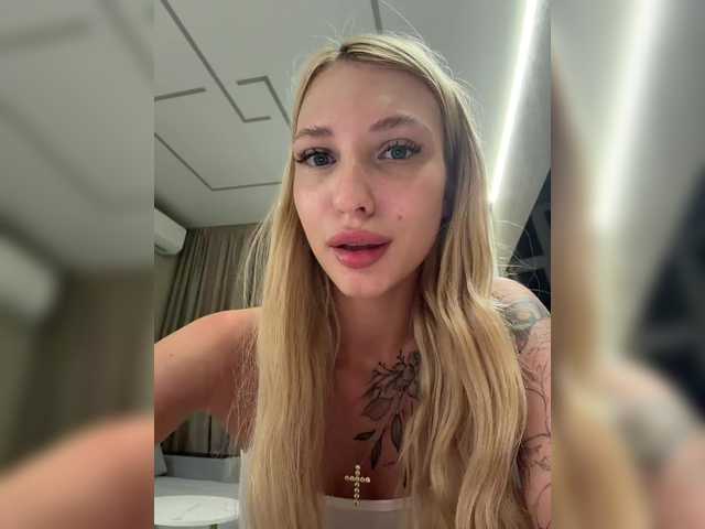 EwaBrown live cam on BongaCams