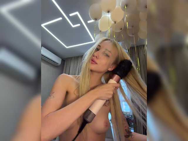 go to chat with Cristi-Candy