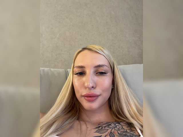 EwaBrown live webcam show
