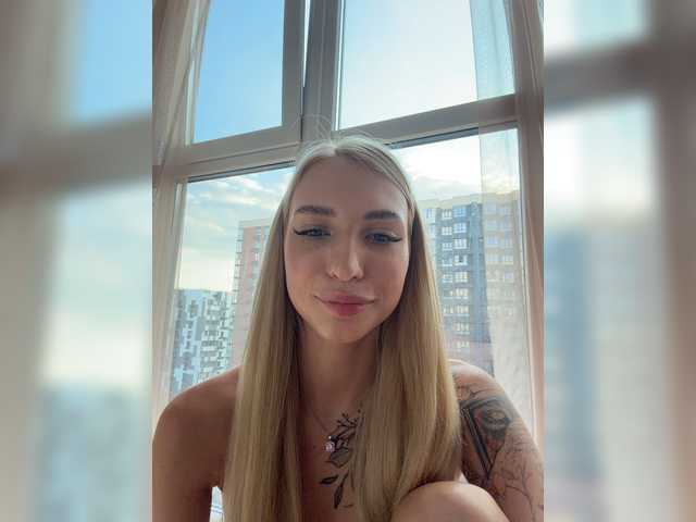 go to chat with Cristi-Candy